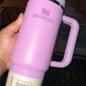 Stanley Lilac Travel Mug with Handle